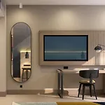 Four Points By Sheraton Sunny