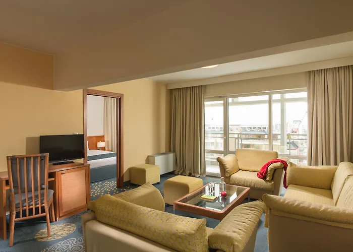 Four Points By Sheraton Sunny فندق ساني بيتش