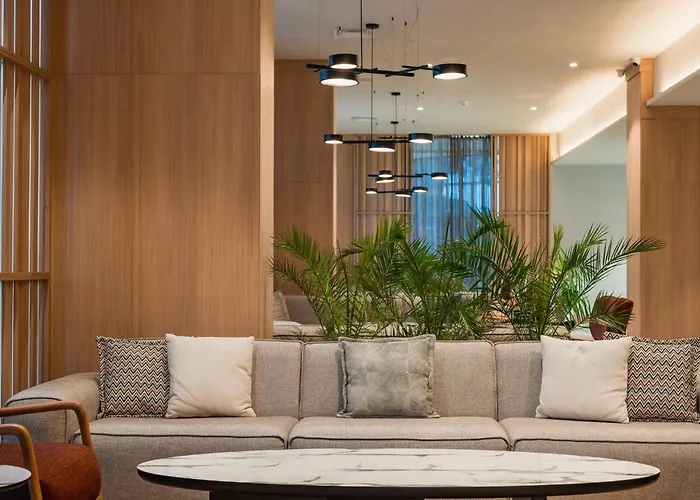 Four Points By Sheraton Sunny ساني بيتش