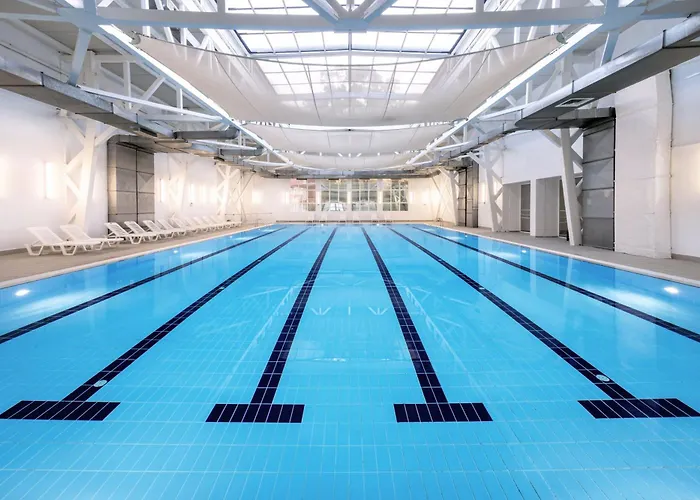 فندق Four Points By Sheraton Sunny 4*