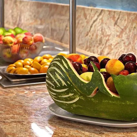 Four Points By Sheraton Sunny Hotel 4*