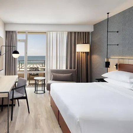 Four Points By Sheraton Sunny Солнечный берег