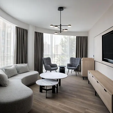 Szálloda Four Points By Sheraton Sunny Napospart