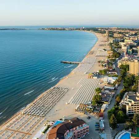 Four Points By Sheraton Sunny Hotel 4*