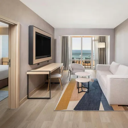 Hotel Four Points By Sheraton Sunny