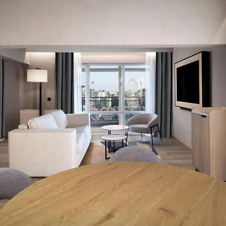 Four Points By Sheraton Sunny Hotel 4*