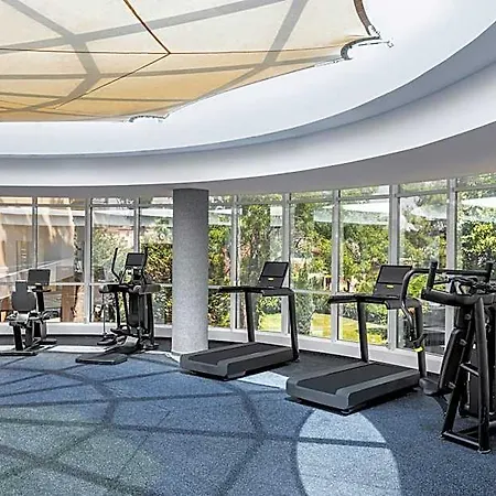 Four Points By Sheraton Sunny 4*
