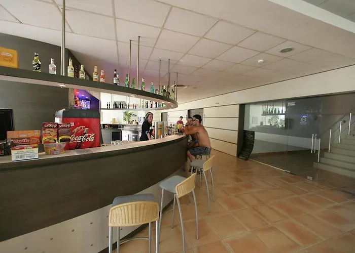 Four Points By Sheraton Sunny Hotel