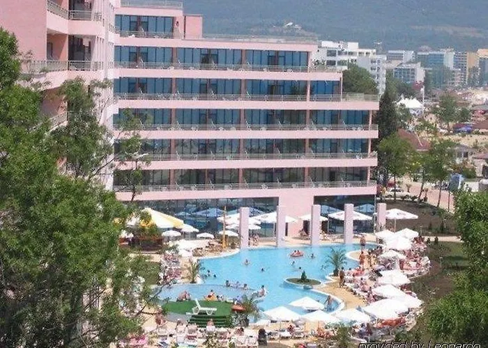 Szálloda Four Points By Sheraton Sunny Napospart