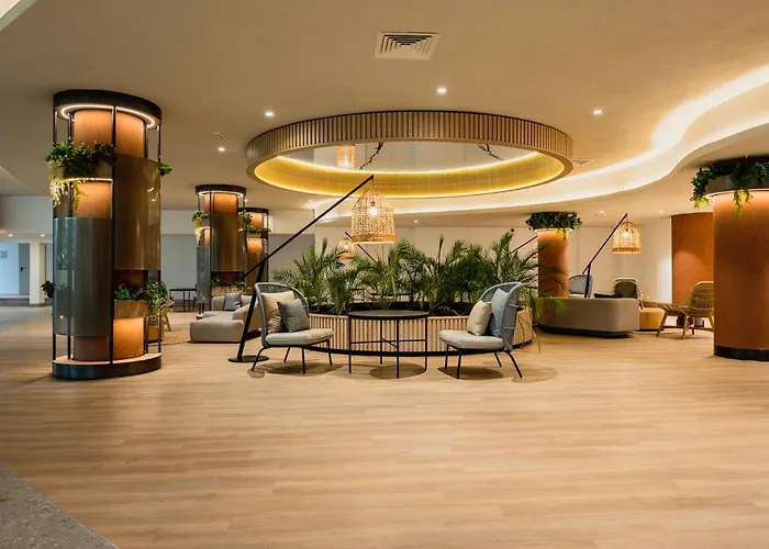 Four Points By Sheraton Sunny 4* Napospart