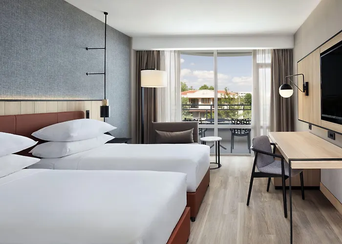 Szálloda Four Points By Sheraton Sunny Napospart