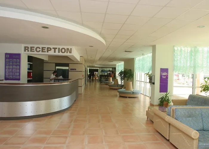 Szálloda Four Points By Sheraton Sunny